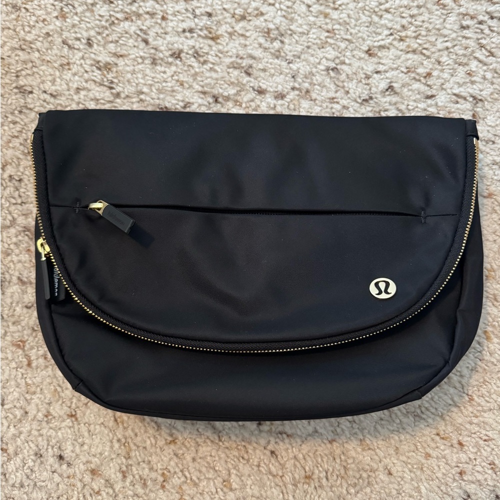 LULULEMON All Night Festival Bag 5L - Black/Gold